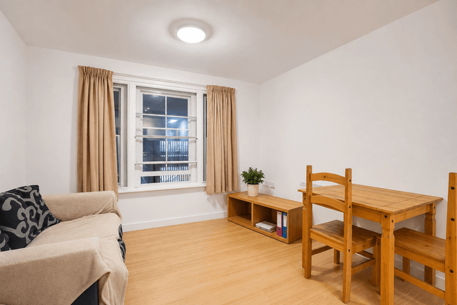 9 Matthew Court, Station Road West, Canterbury photo 4