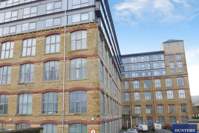 2-bed house on Apartment 68 The Silk Mill (S), Dewsbury Road, Elland, £90,000