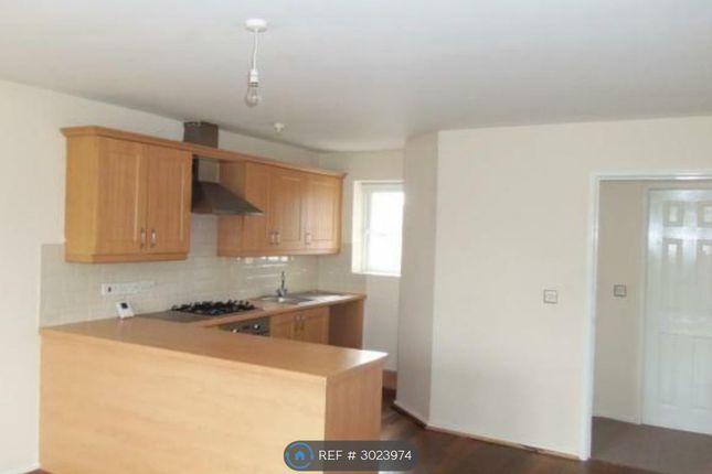 Wood Close, Kirkby, Liverpool photo 2