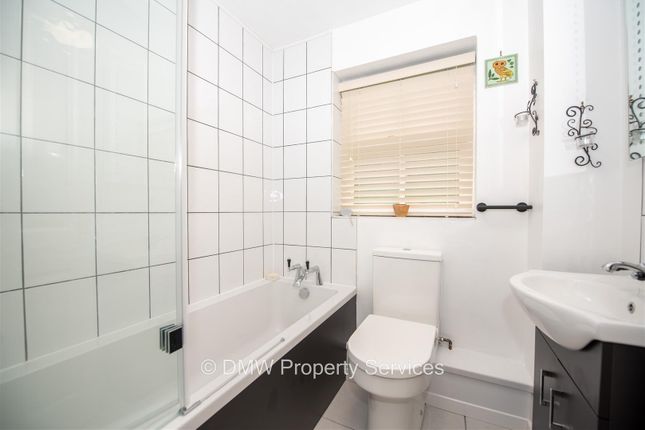 End terrace house to rent in Astley Drive, Mapperley, Nottingham