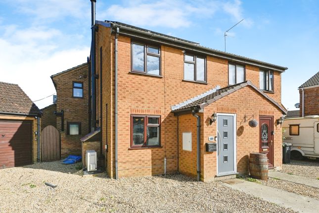 44, Isle Bridge Road, Wisbech photo 3