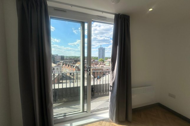 *AD ONLY* Flat C12, Fleet Court Block C, 10 Byron Street, Leicester photo 3