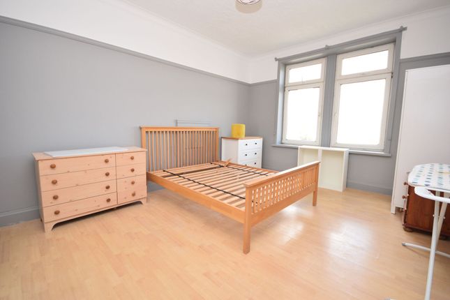 281/4 St. Johns Road, Edinburgh photo 4
