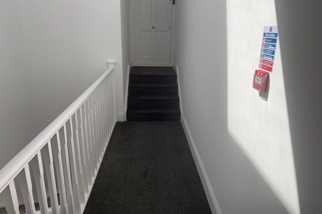 Flat 11, Batterson House, Luton photo 4
