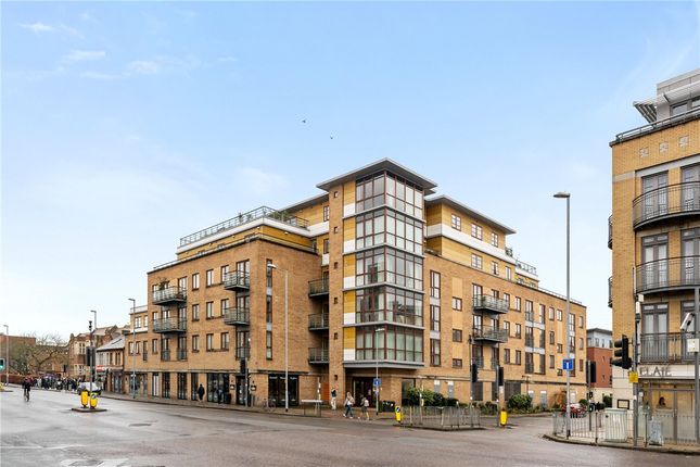 Flat for sale in Hills Road, Cambridge