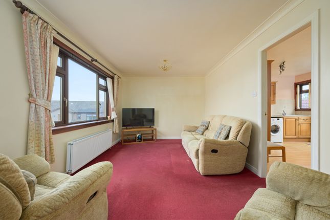12, Dewars Avenue, Kelty photo 4