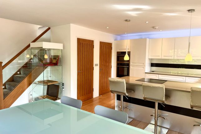 Keats Cottage, Manleys Hill, Storrington photo 3