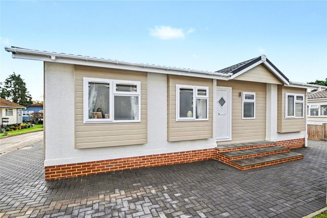 2-bed bungalow on 25, St Brelades Court, Edenbridge, £250,000
