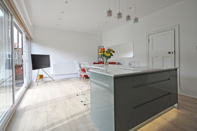 43, Allt-Yr-Yn Road, Newport photo 3