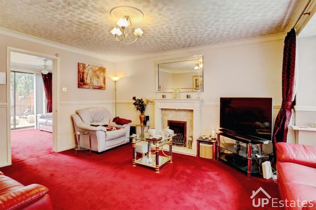 7, Belgrave Drive, Rugby photo 4