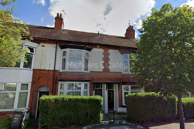 Thumbnail Flat to rent in Winchester Avenue, Leicester