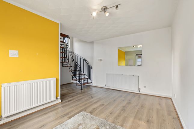 28, Alyth Drive, Falkirk photo 5