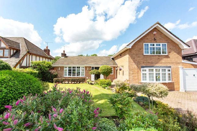 5-bed house on 11 Leaconfield Drive, Manchester, £800,000