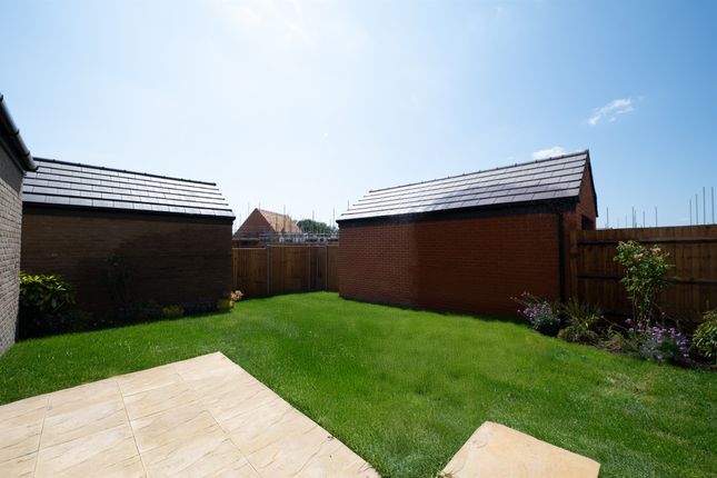 Plot 16, The Hornbeam, The Pastures, Grays photo 4