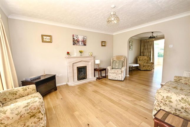 Letheren Place, Eastbourne photo 4
