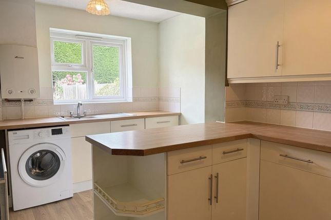 3-bed house on 23, Coltsfoot Drive, Maidstone, £375,000