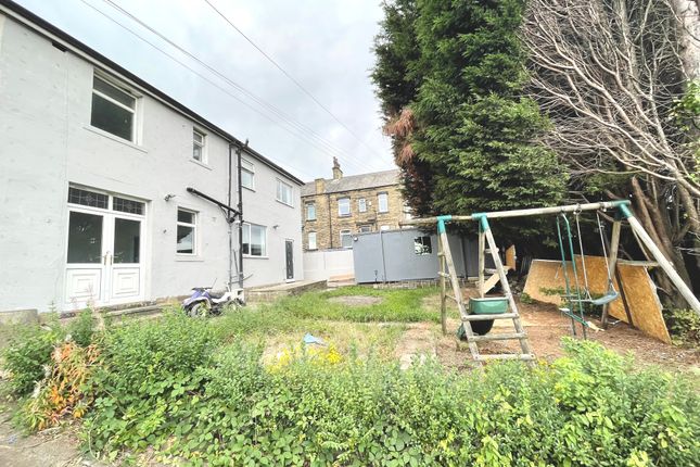 Town house for sale in Pearson Road, Bradford