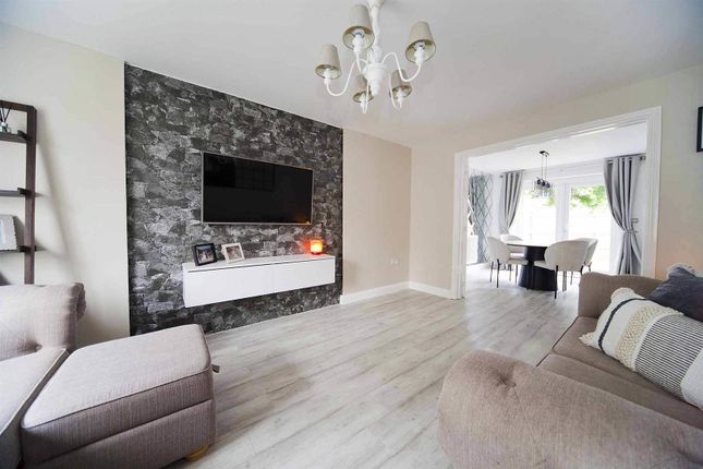 1, Robinson Close, Hartlepool photo 3