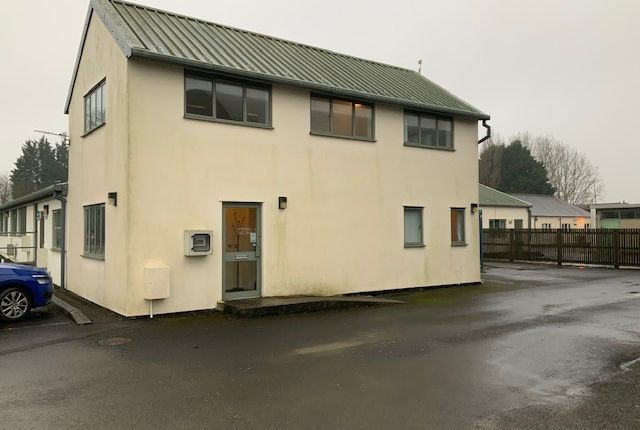 Office to let in Minety, Malmesbury