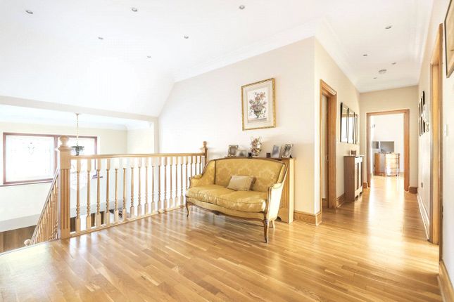 Detached house to rent in Broad Walk, Winchmore Hill, London