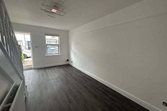 34 Park Street, Westcliff-on-Sea photo 2