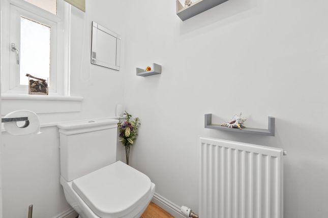 20, Clover Place, Bo'ness photo 5