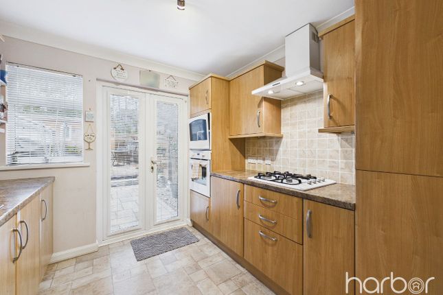 43 High Burnside Avenue, Coatbridge, North Lanarkshire photo 3