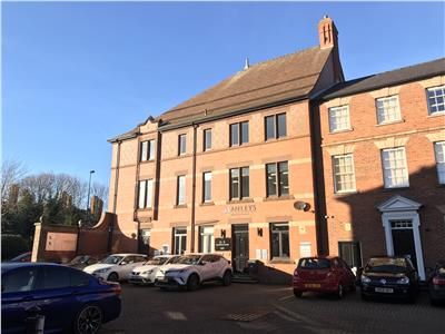 Office to let in Grosvenor Court, Foregate Street, Chester, Cheshire