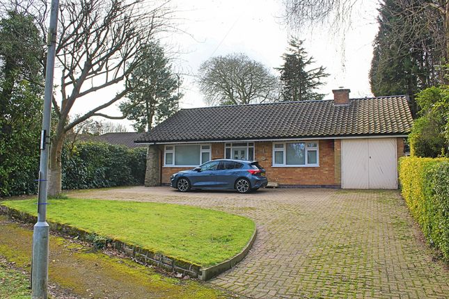 Thumbnail Detached bungalow for sale in The Oval, Oadby, Leicester