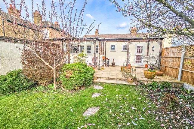 Bungalow for sale in Craigdale Road, Hornchurch