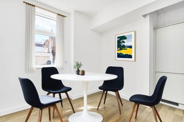 1, Beverston Mews, London photo 2