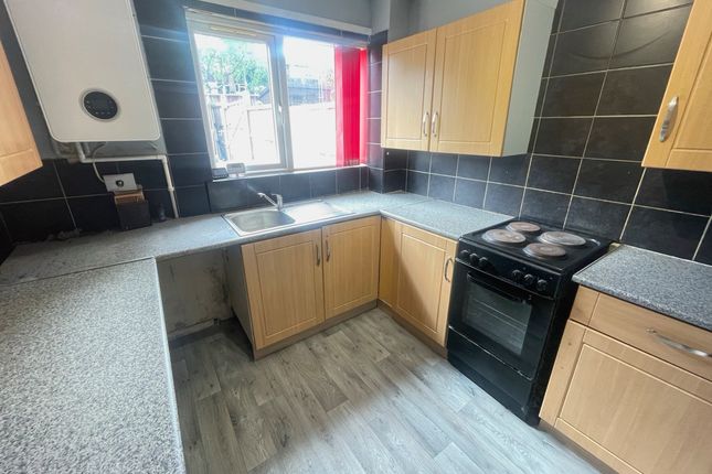 41, Cedar Close, Telford photo 4
