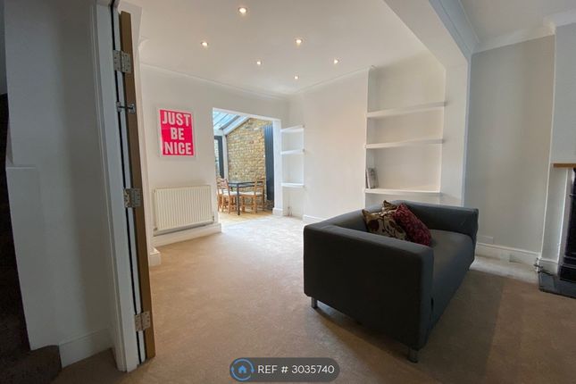 Poyntz Road, Battersea, London photo 5
