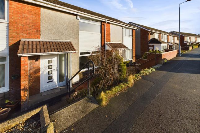 Thumbnail Terraced house for sale in Glenshira Avenue, Paisley