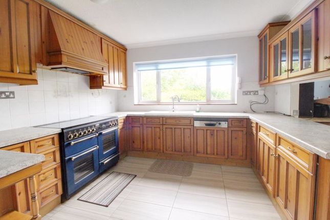 46, Plough Hill, Cuffley photo 3