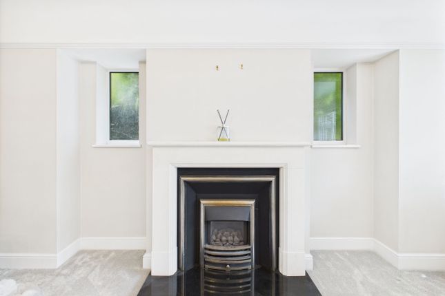 232, Stockingstone Road, Luton photo 4