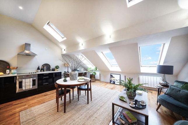 Thumbnail Flat for sale in Albion Drive, London Fields