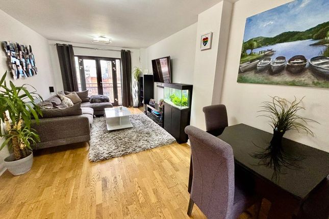 2-bed flat on 68 Newhall Court,, George Street, Birmingham, £220,000