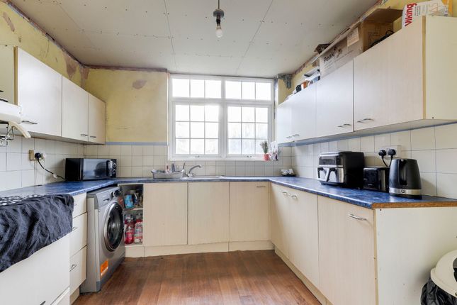8 Holbeck Road, Nottingham photo 3