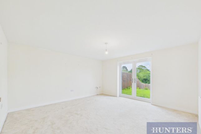 24, Poppy Drive, Scarborough photo 2