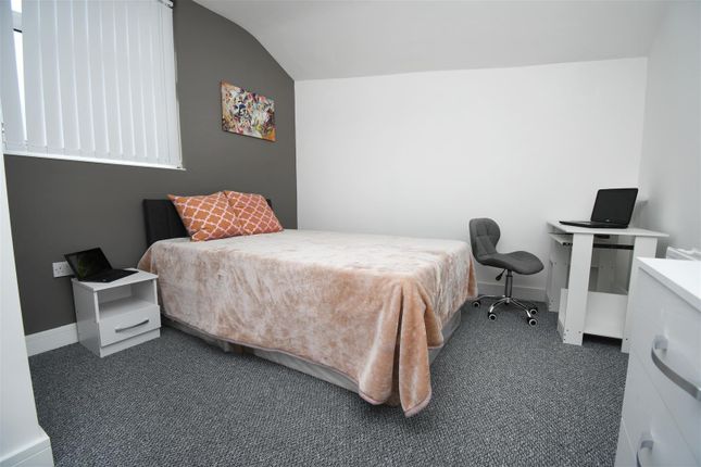 Thumbnail Room to rent in Christian Road, Preston