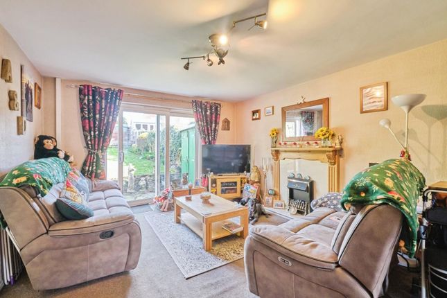 64, High Grange, Lichfield photo 2