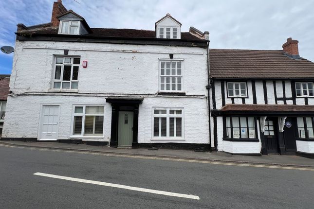 3-bed house on 16, The Square, Birmingham, £150,000