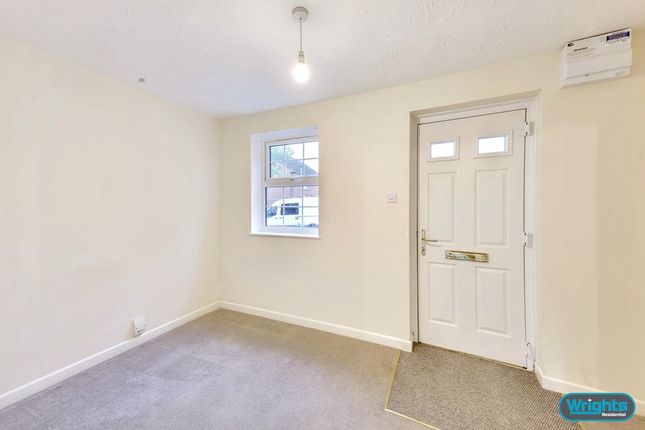 Taylors View, Trowbridge photo 3