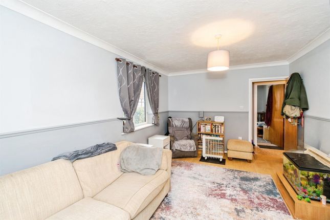 121, Brunel Road, Southampton photo 3