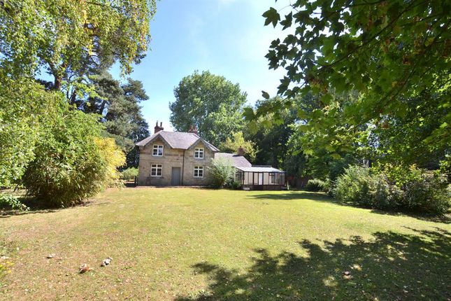 The Hermitage Garendon Park, Loughborough photo 2
