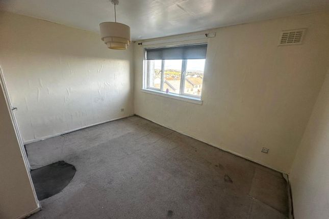 3C,, Mackendrick Place, East Ayrshire photo 3