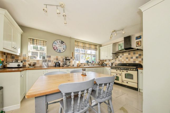 18, Gippeswyk Road, IPSWICH photo 4