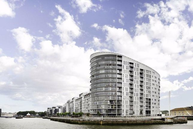 Thumbnail Flat to rent in Admirals Tower, 8 Dowells Street, Greenwich, Cutty Sark, London