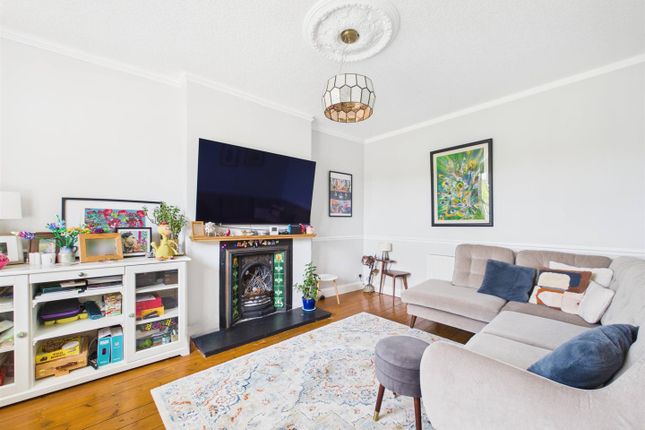 4, Rolleston Road, South Croydon photo 3